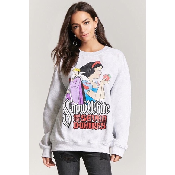 queen sweatshirt forever 21